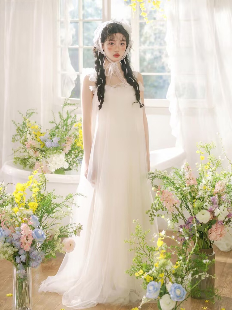 Studio New Style Sweet  White  - مراجعة Photography Of The Year وسعره