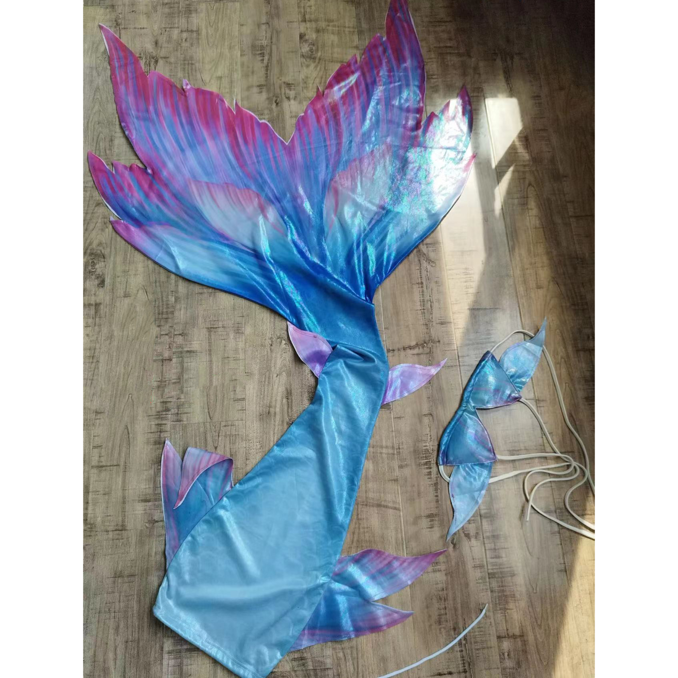 Premium Gold Foil Mermaid Tail - مراجعة Photography Youtube وسعره