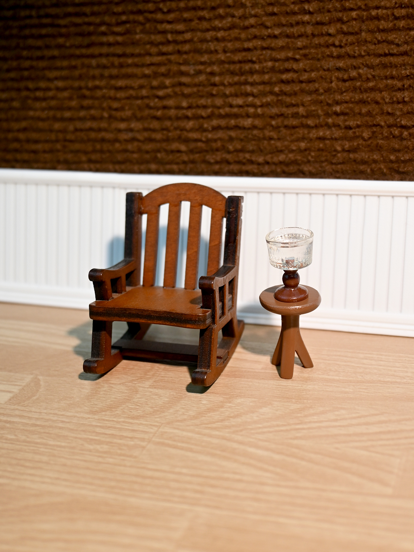 Miniature Rocking Chair, Minia - مراجعة Photography Product وسعره